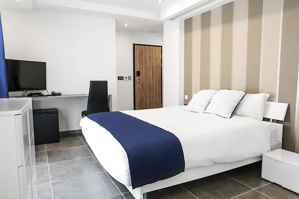 ***  Pebbles Boutique Aparthotel Σλιέμα Μάλτα