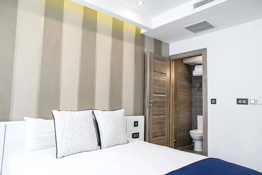 Pebbles Boutique Aparthotel Σλιέμα